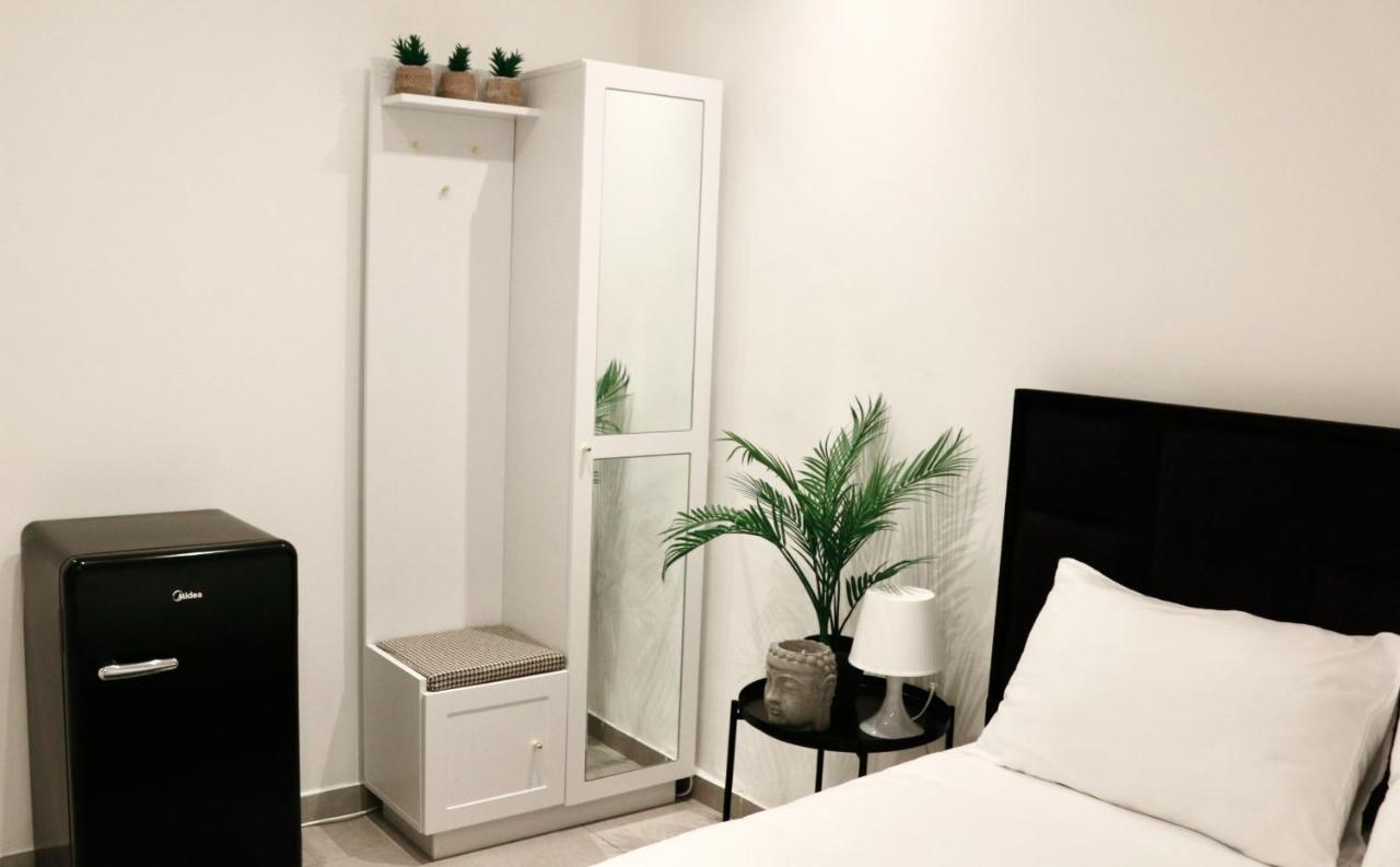 Underground Hotel Tel Aviv Ngoại thất bức ảnh