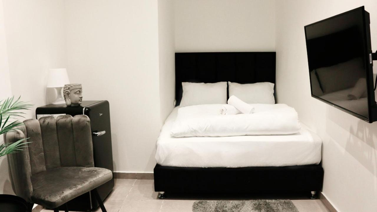 Underground Hotel Tel Aviv Ngoại thất bức ảnh
