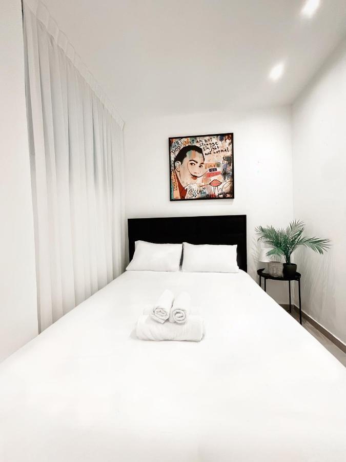 Underground Hotel Tel Aviv Ngoại thất bức ảnh