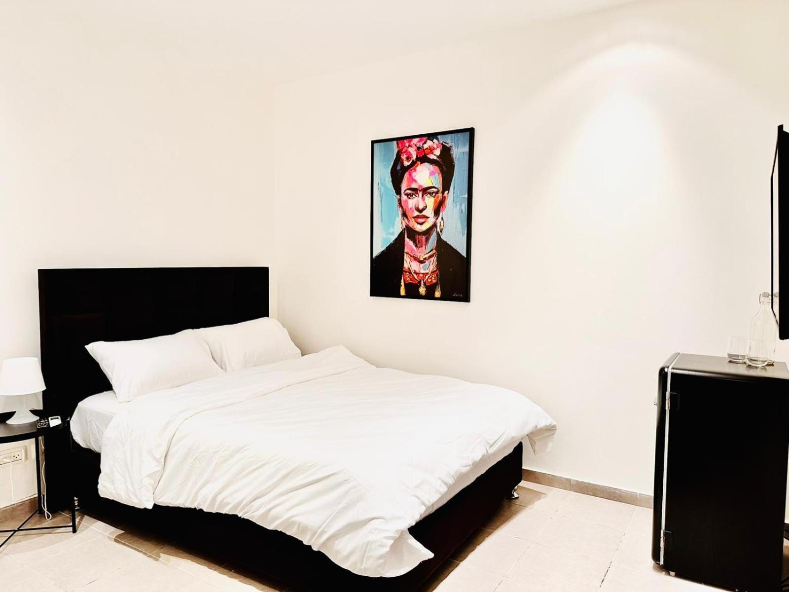 Underground Hotel Tel Aviv Ngoại thất bức ảnh